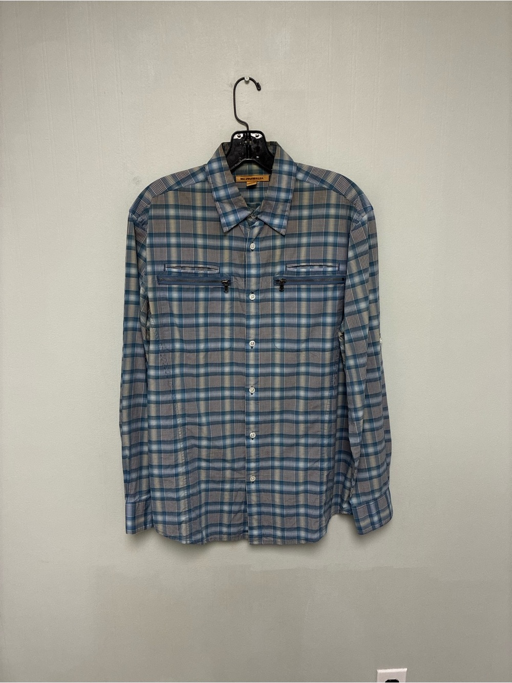 John Varvatos blue and beige plaid button-up shirt with zipper pockets Small